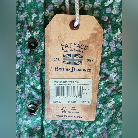 Brand new Fat face UK woman Green Floral Long Sleeve Top - Picture 3 of 3
